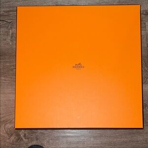 Hermès Orange Box